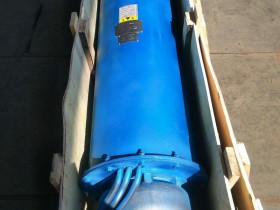 水池用斜式安装潜水泵500立方每小时40米扬程，发往安徽滁州