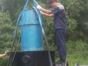 700QZB潜水轴流泵北京市平谷区安装现场